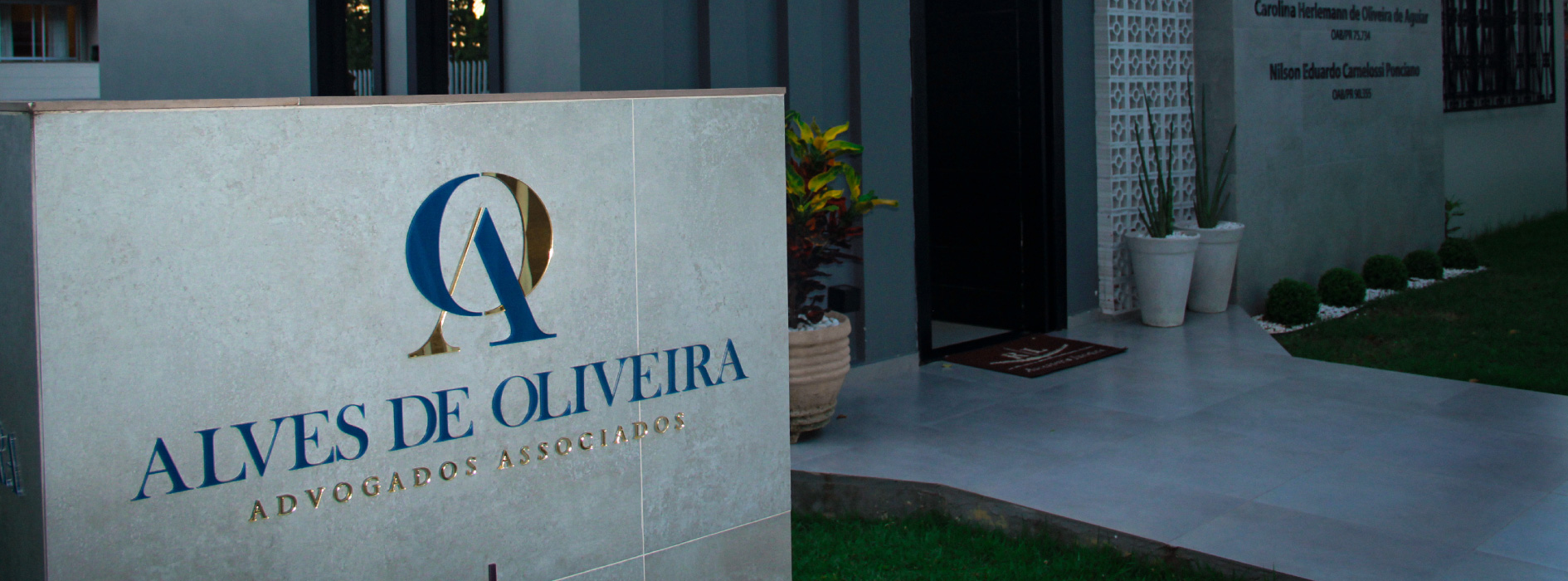 Alves de Oliveira Advogados Associados